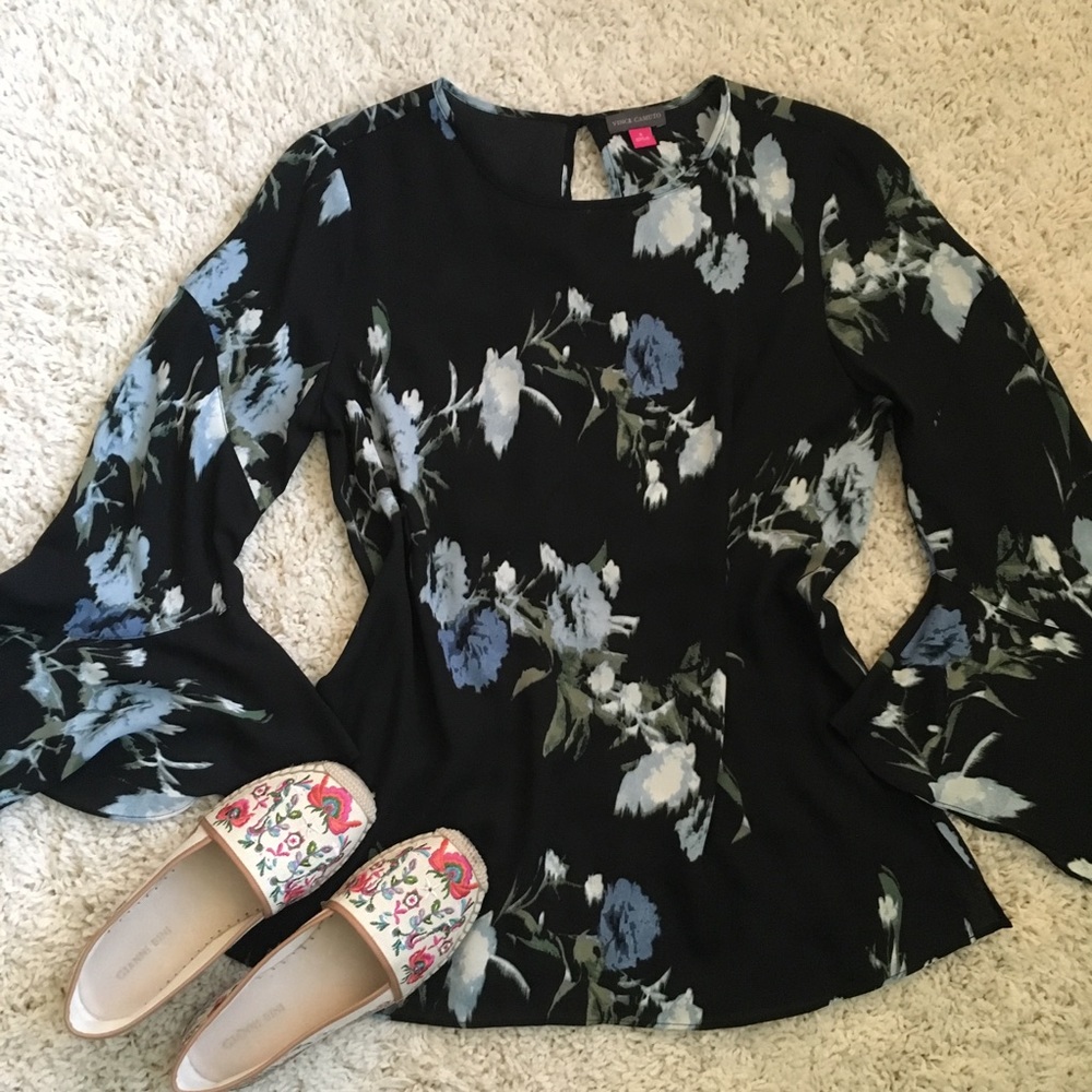 • Vince Camuto Bell Sleeve Blouse •